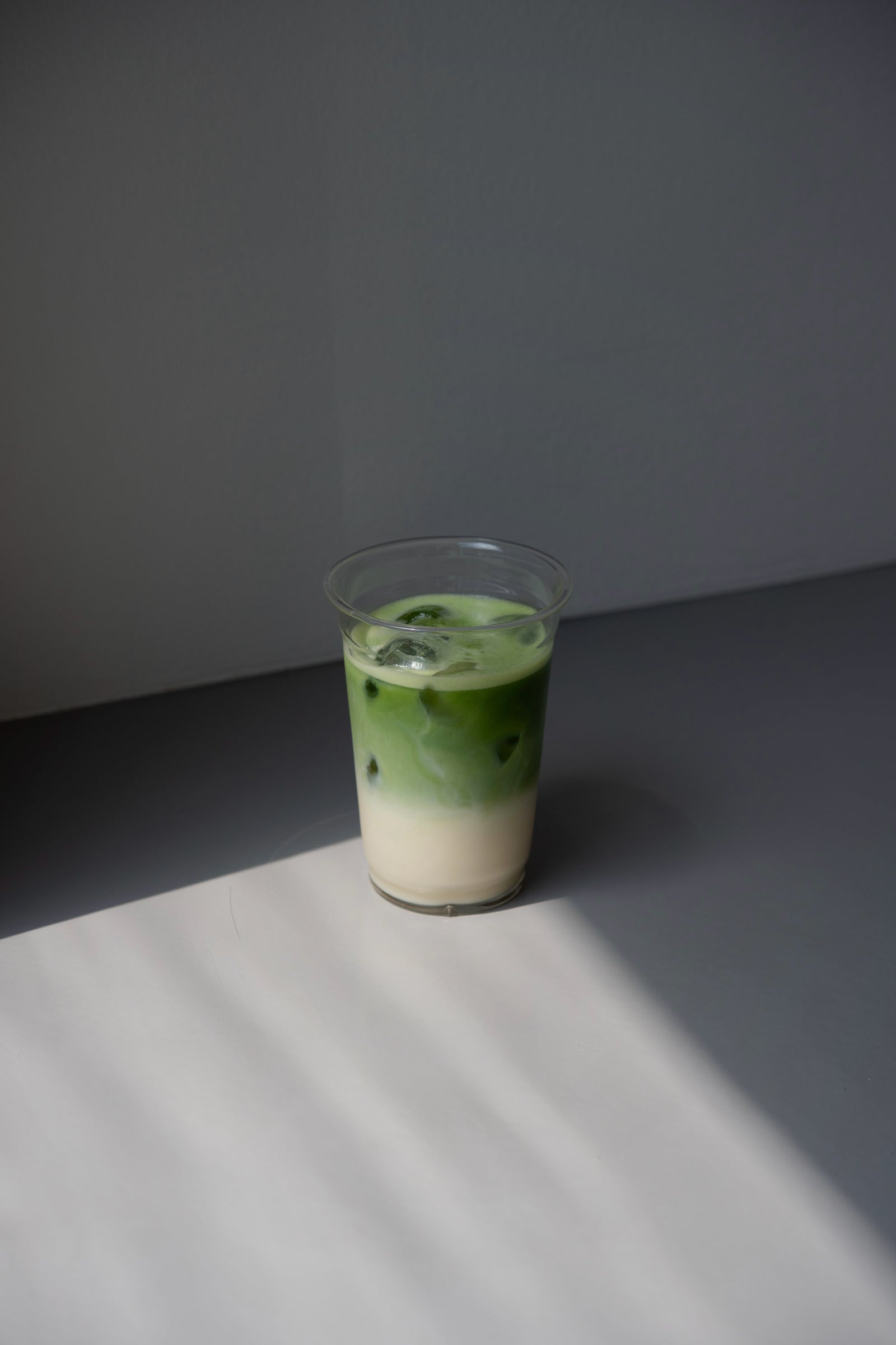 Iced Matcha Latte in der TNG Matcha Bar